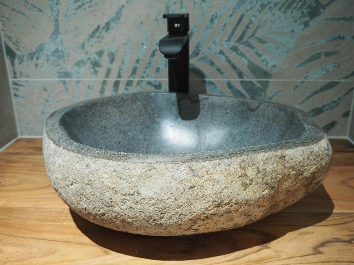 Gite Le Renouveau Avec Jacuzzi Privatif Laveline Zewnętrze zdjęcie